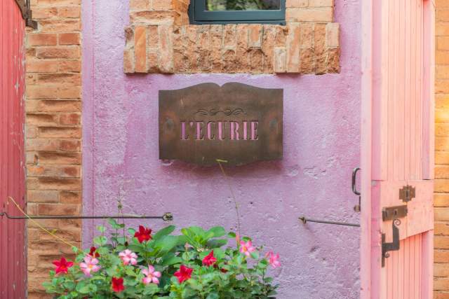 Village Castigno hôtel insolite atypique occitanie hérault béziers narbonne 