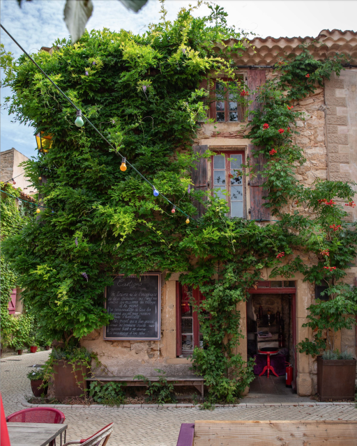 La Petite Table, Château Castigno, Assignan, restaurant, bistrot