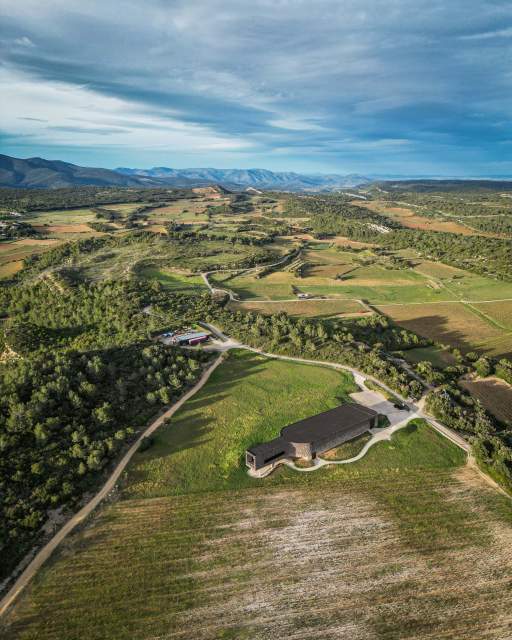 Cave, Château Castigno, Assignan, vin, domaine viticole, biodynamie, bio