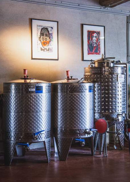 Château Castigno, Assignan, Brewery Village Castigno