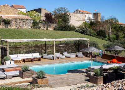 Vue Piscine Villa rouge